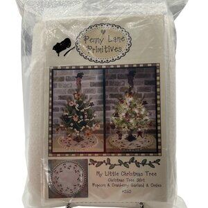 New Penny Lane Primitives My Little Christmas Tree skirt garland Kit Wool Felt
